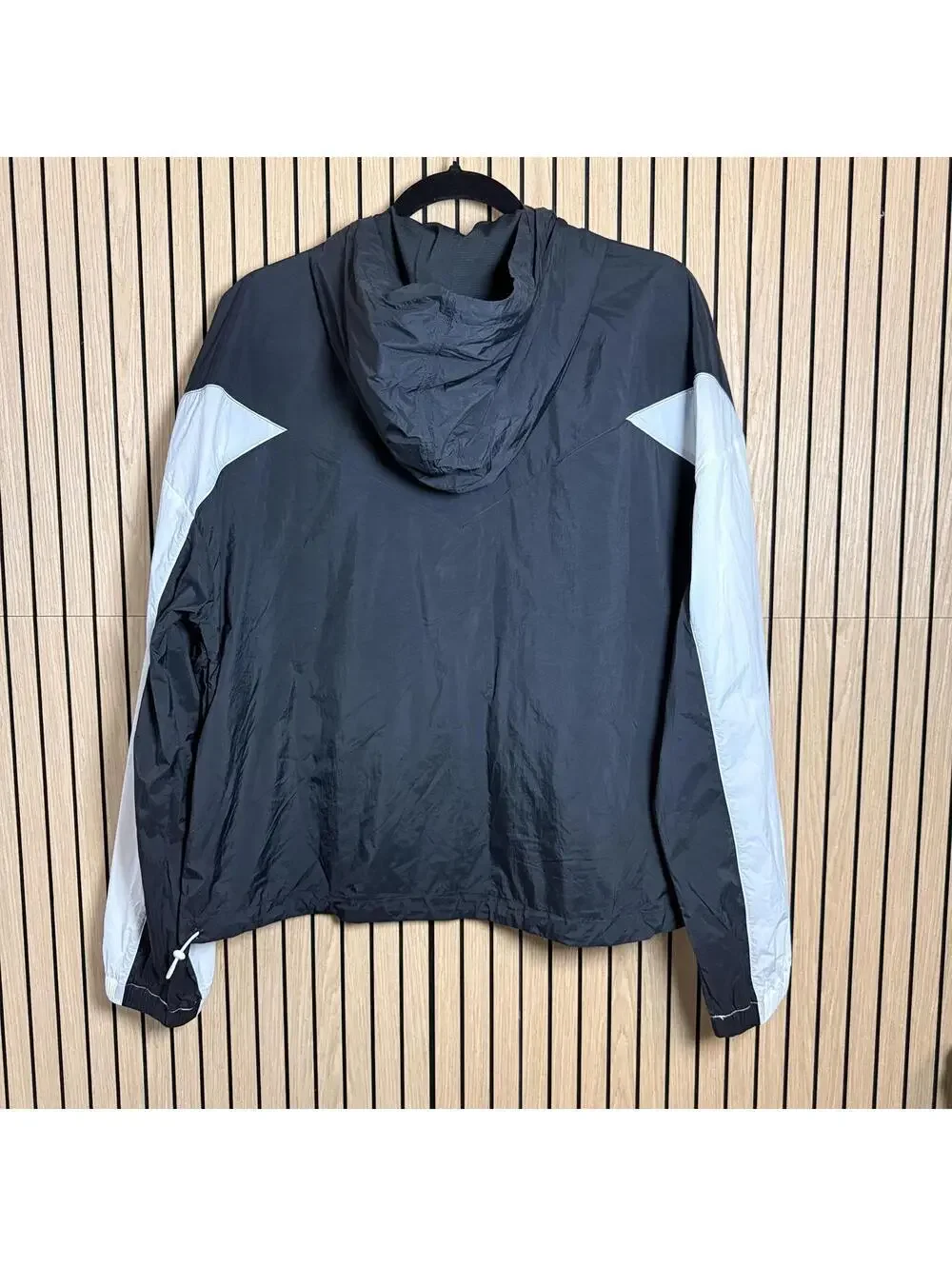 108 Johnny Was Calme Elements Black & White Windbreaker (Large, NWOT) - Picture 2 of 5